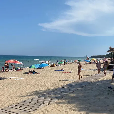 Desi House 403 * Nesebar