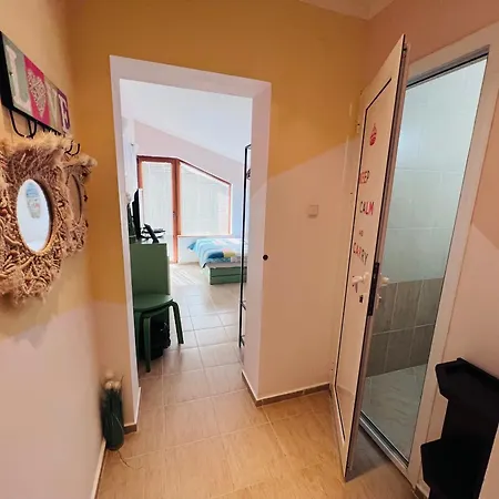Desi House 403 Apartment *